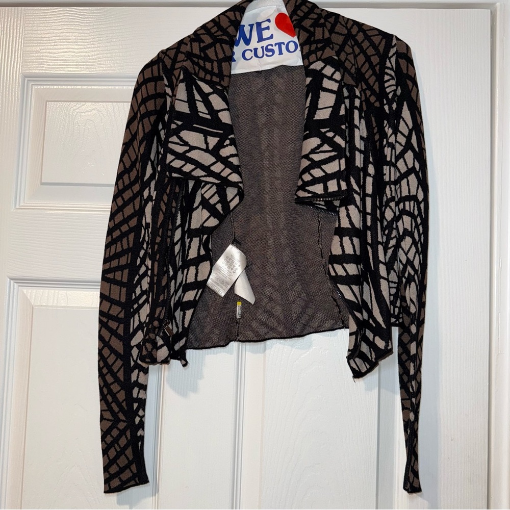 BCBGMaxAzria Black & Tan Geometric Asymmetric Cardigan